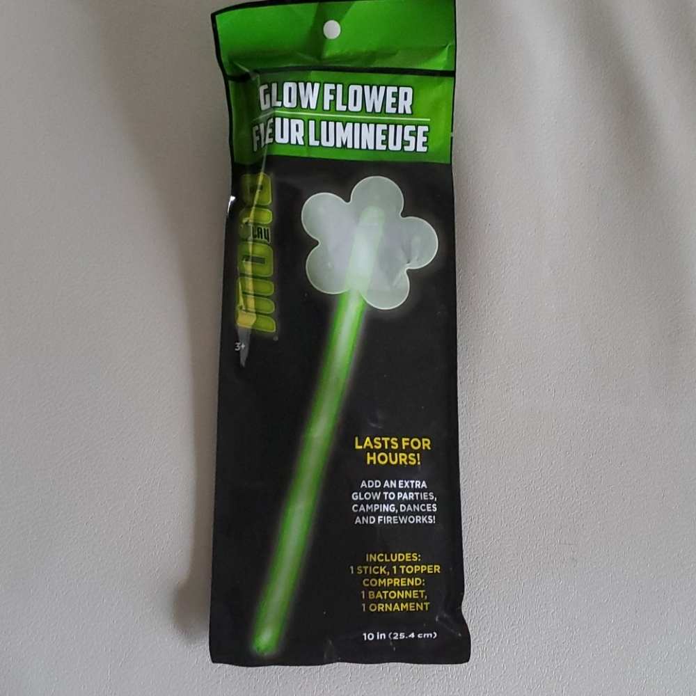 GLOW STICK!! IN A SHAPE OF A FLOWER 🌼 🌼